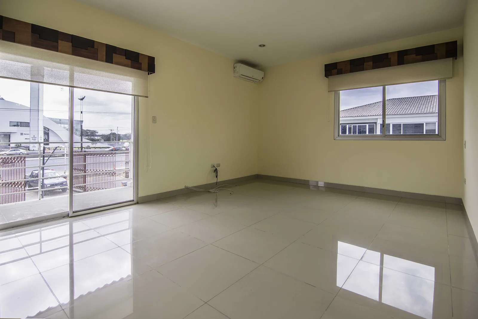 Departamento en alquiler en Urbanización Singapur vía a Samborondón – Foto 5