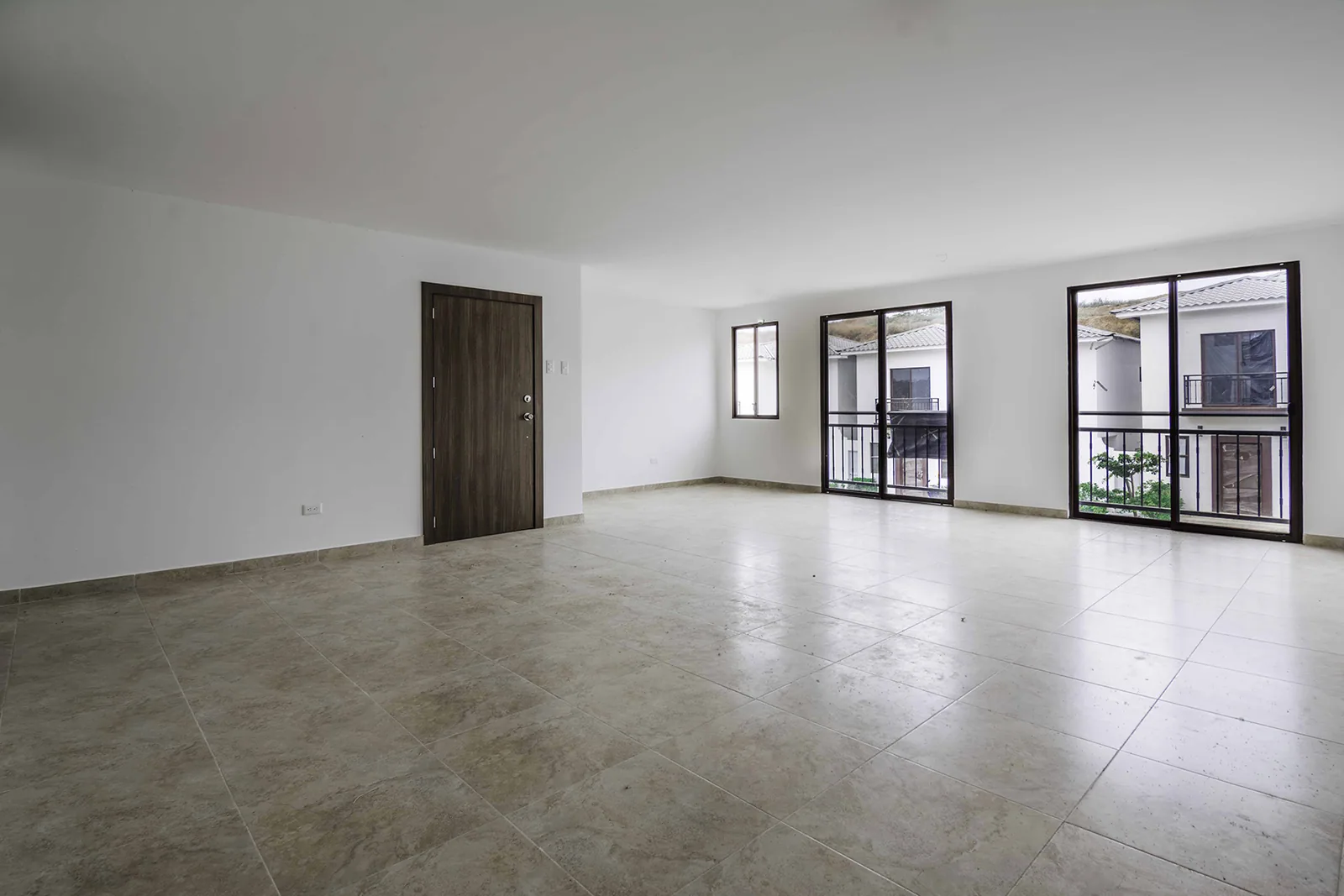 Departamento en alquiler en Villas del Bosque vía a la Costa - Guayaquil – Foto 2
