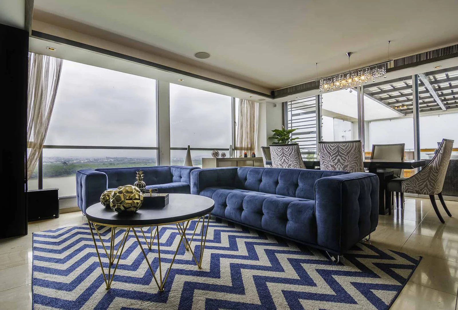 Departamento penthouse en venta en River Tower vía a Samborondón – Foto 1