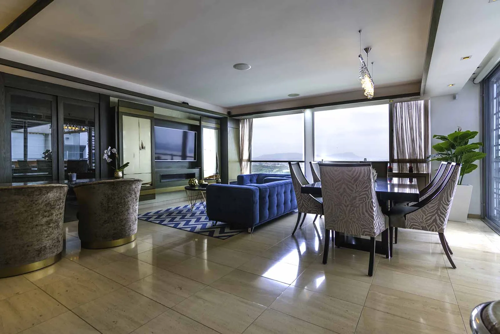 Departamento penthouse en venta en River Tower vía a Samborondón – Foto 3