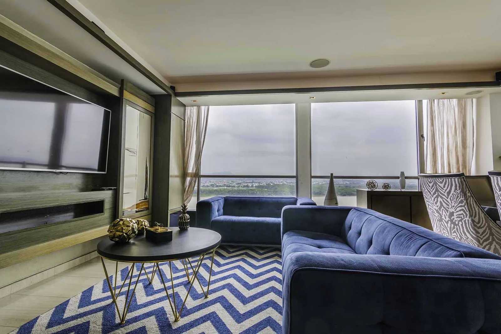Departamento penthouse en venta en River Tower vía a Samborondón – Foto 4