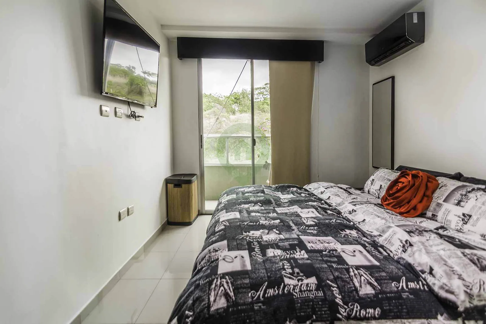 Departamento en Venta en Edificio La Vista Towers Norte de Guayaquil – Foto 2