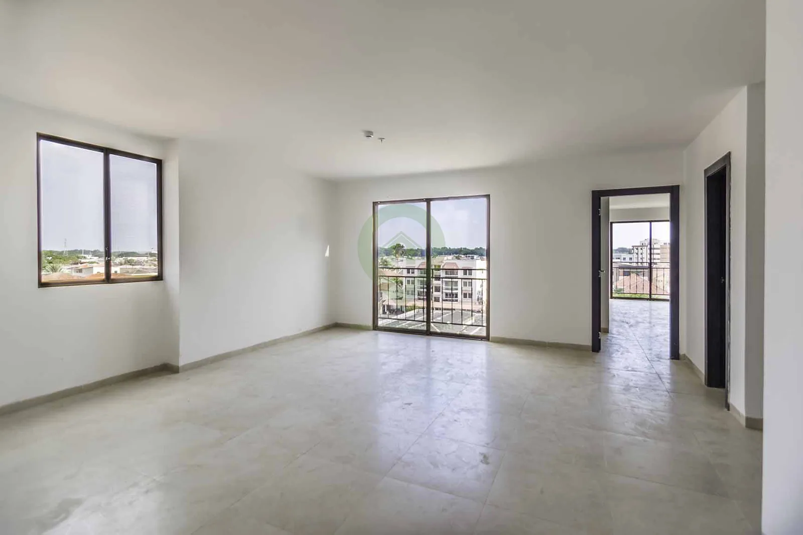Departamento en venta en Condominio The Park Vía a la Costa - Guayaquil – Foto 1