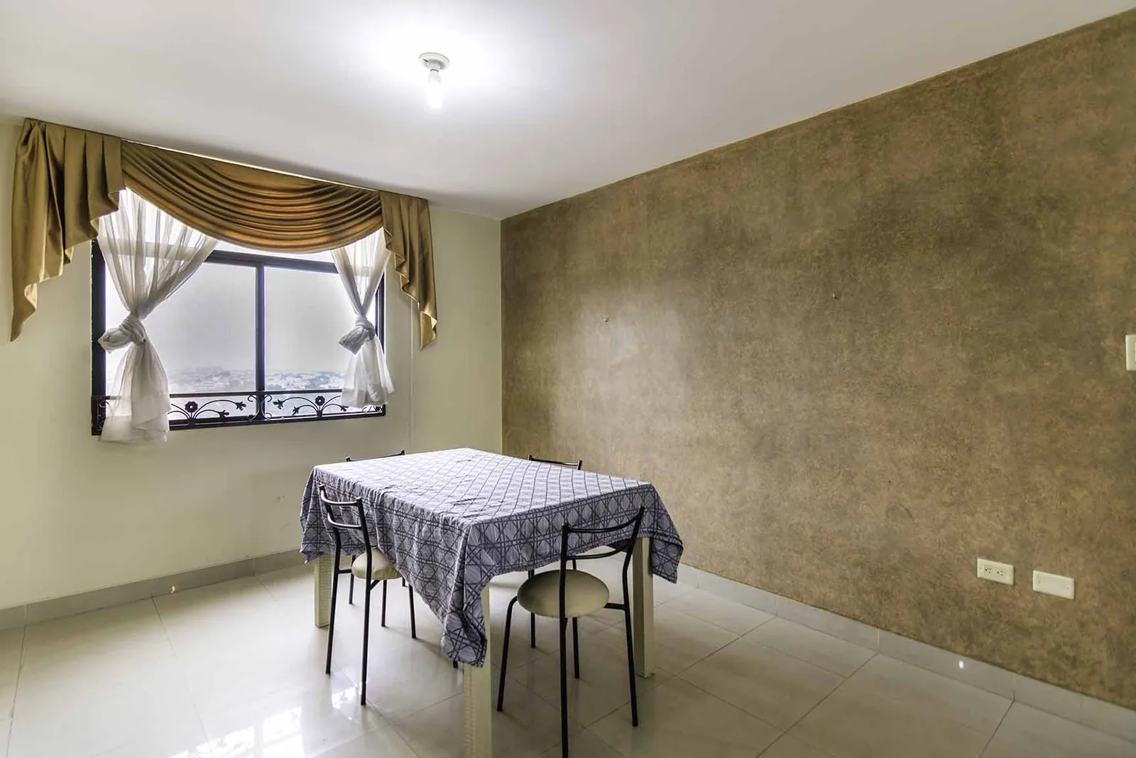 Departamento en alquiler en Ciudad Colón norte de Guayaquil – Foto 2
