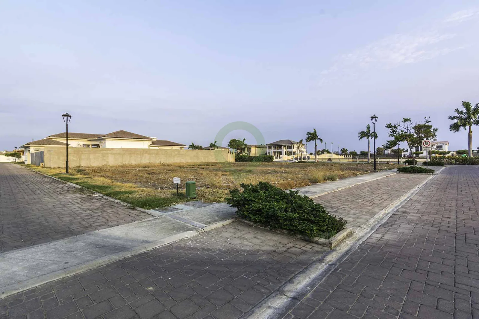 Terreno en venta en Urb. Puerto Mocolí vía a Samborondón – Foto 3