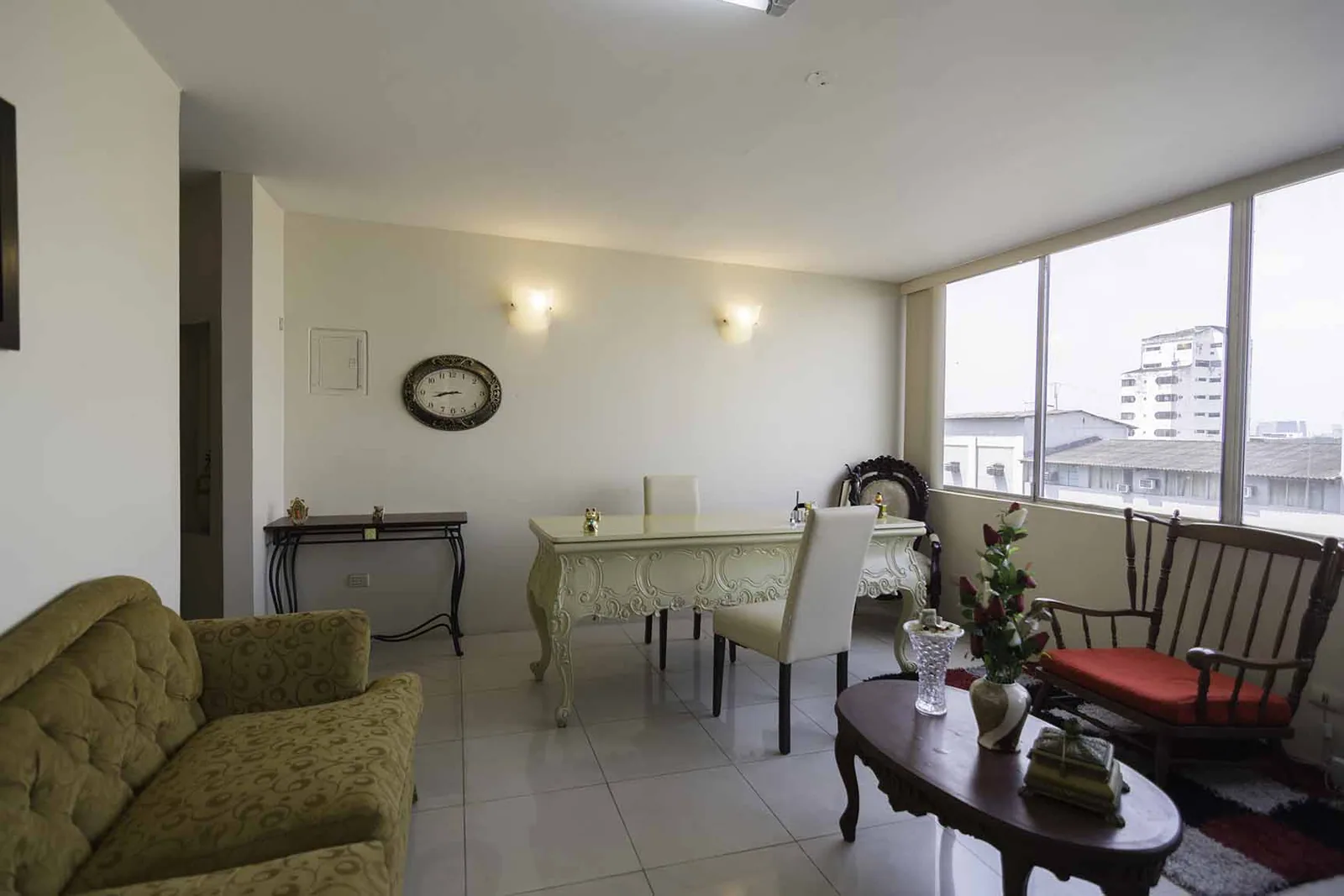 Oficina en venta en Edificio La Concordia centro de Guayaquil – Foto 1
