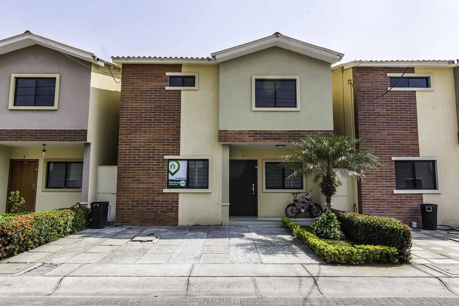 Casa en venta en Urbanización Milann vía a Samborondón – Foto 1