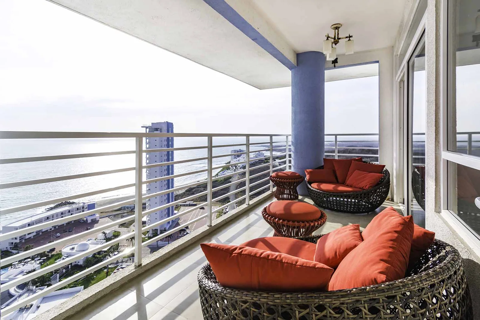 Departamento en venta en Ocean Torre Atlantic - General Villamil Playas – Foto 1