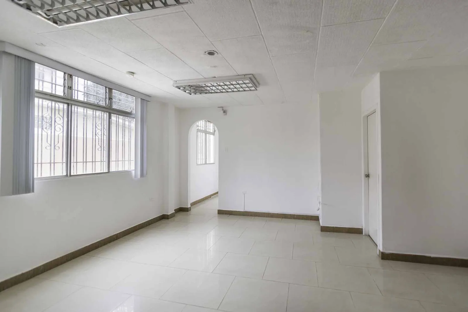 Casa en alquiler en Urdesa Norte norte de Guayaquil – Foto 2
