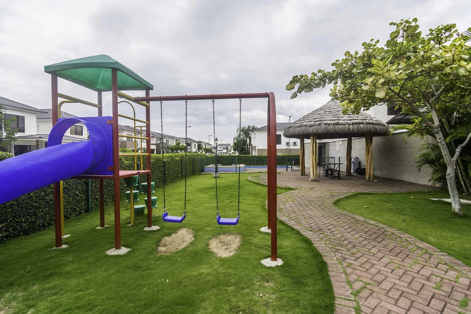 Terreno en Venta Urbanización Punta Esmeralda, Vía a La Costa – Foto 1