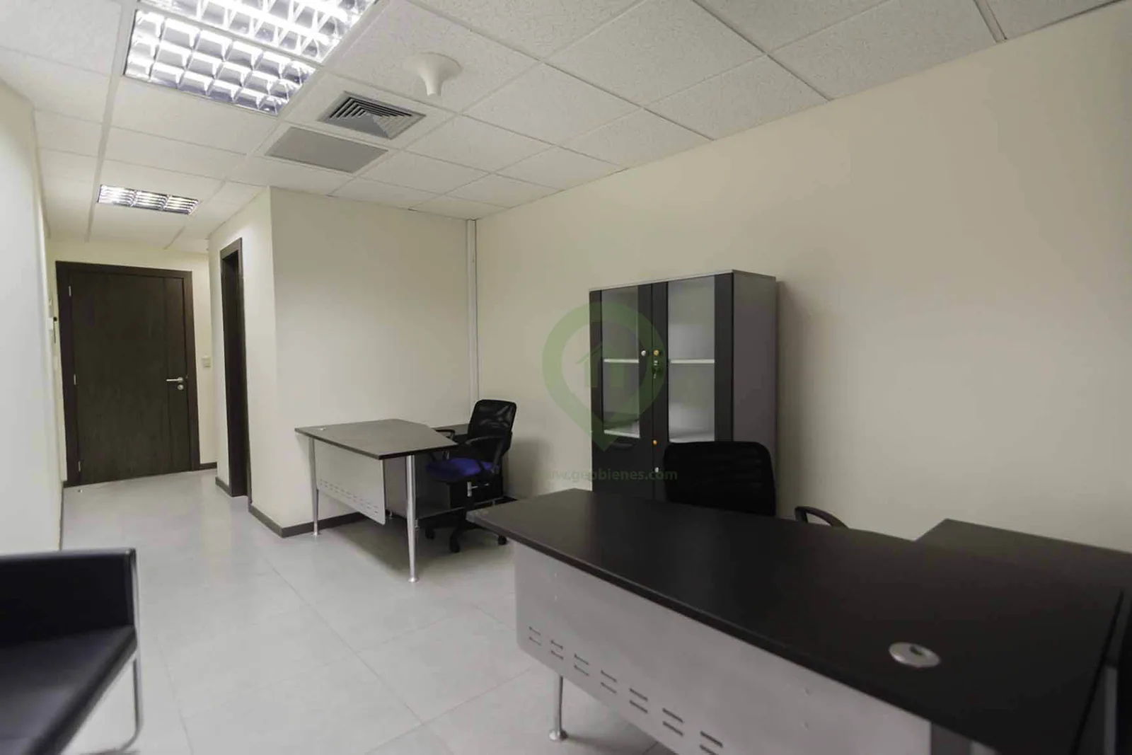 Oficina en Alquiler Edificio The Point, Centro de Guayaquil – Foto 4