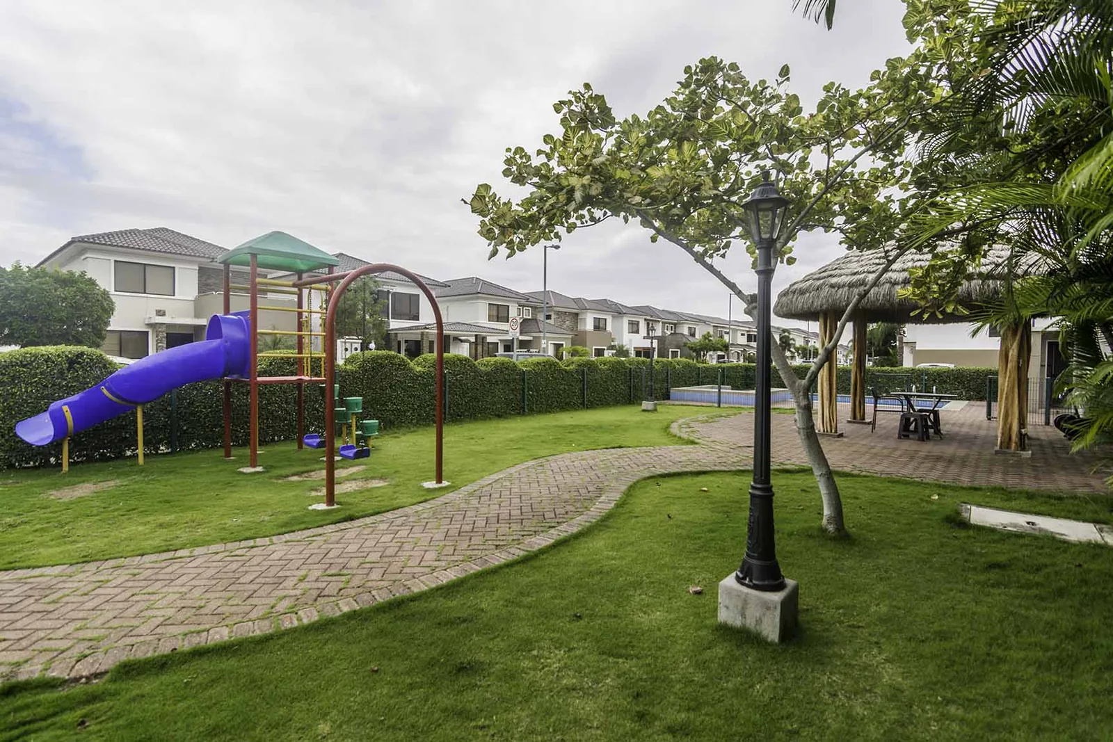 Terreno en Venta Urbanización Punta Esmeralda, Vía a La Costa – Foto 2