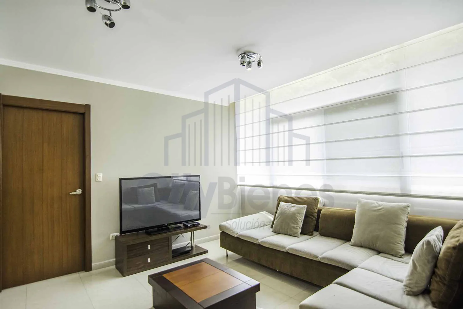 Departamento en Alquiler Edificio Riverfront 1, Centro de Guayaquil – Foto 1