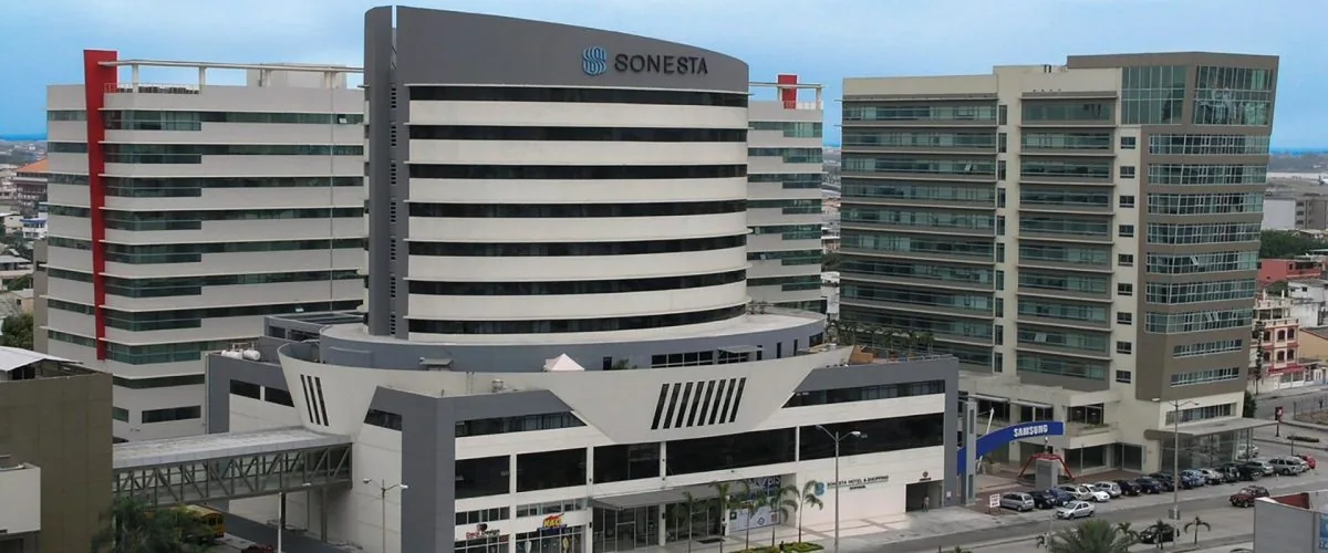 Parqueo en venta Edificio Sonesta, Norte, Guayaquil – Foto 1