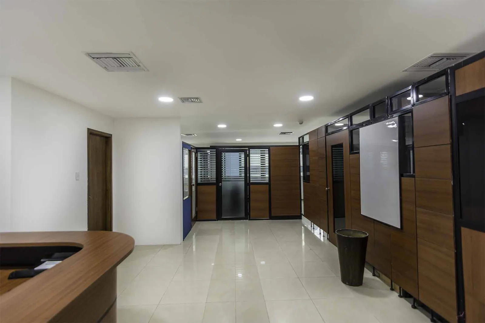 Oficina en alquiler Edificio Trade Building , Norte de Guayaquil  – Foto 3