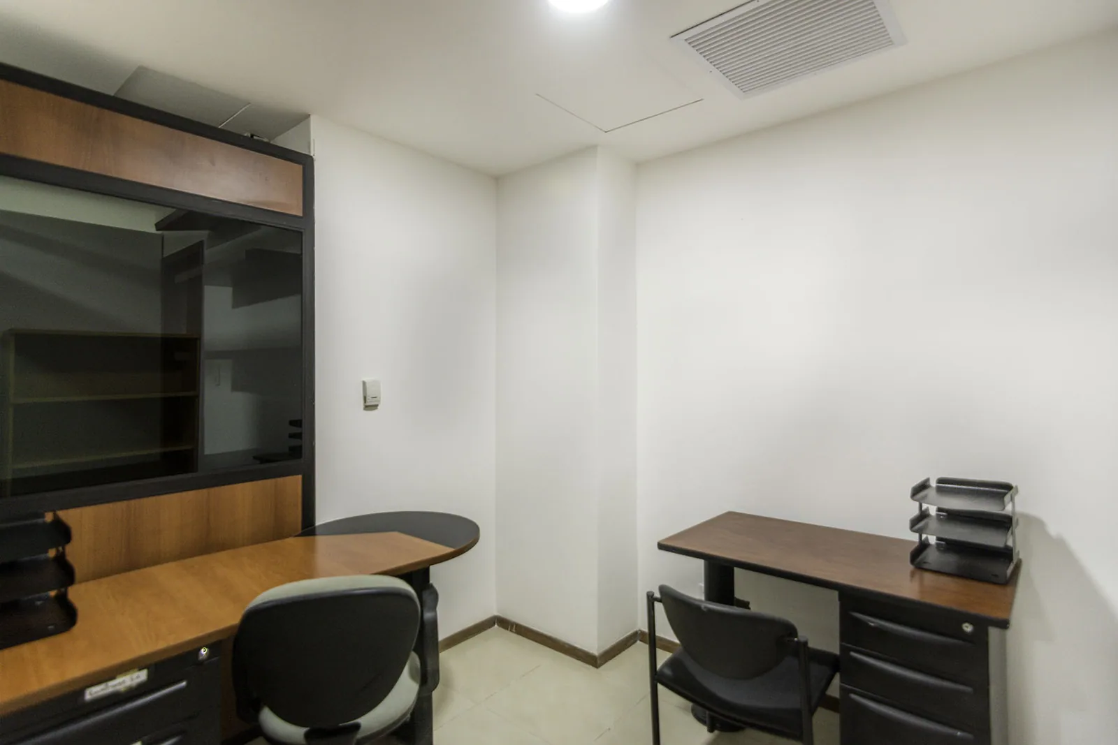 Oficina en alquiler Edificio Trade Building , Norte de Guayaquil  – Foto 4
