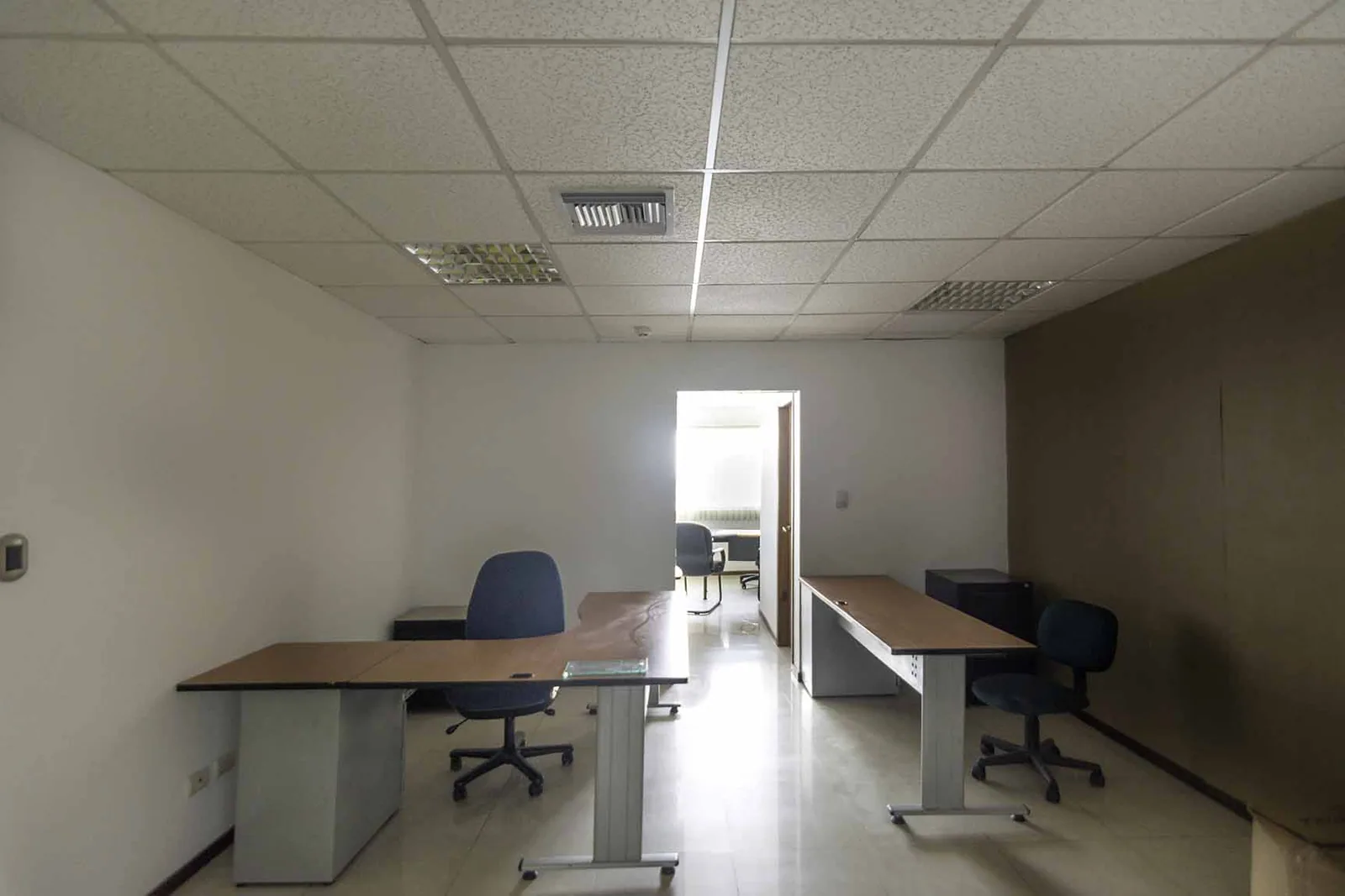 Oficina en alquiler Edificio Trade Building, Norte de Guayaquil 