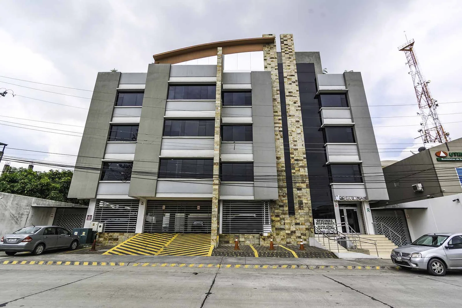 Oficina en venta GS Building, Norte de Guayaquil 