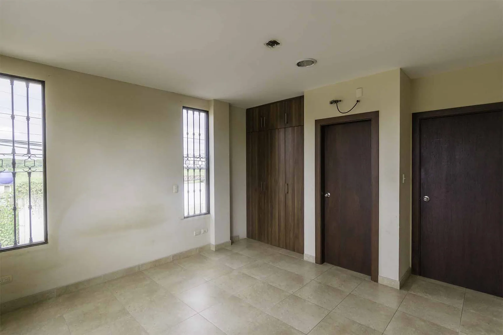 Casa en venta Urb. Tornero, Vía Samborondón.  – Foto 2