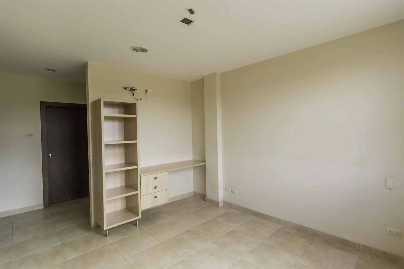 Casa en venta Urb. Tornero, Vía Samborondón.  – Foto 3