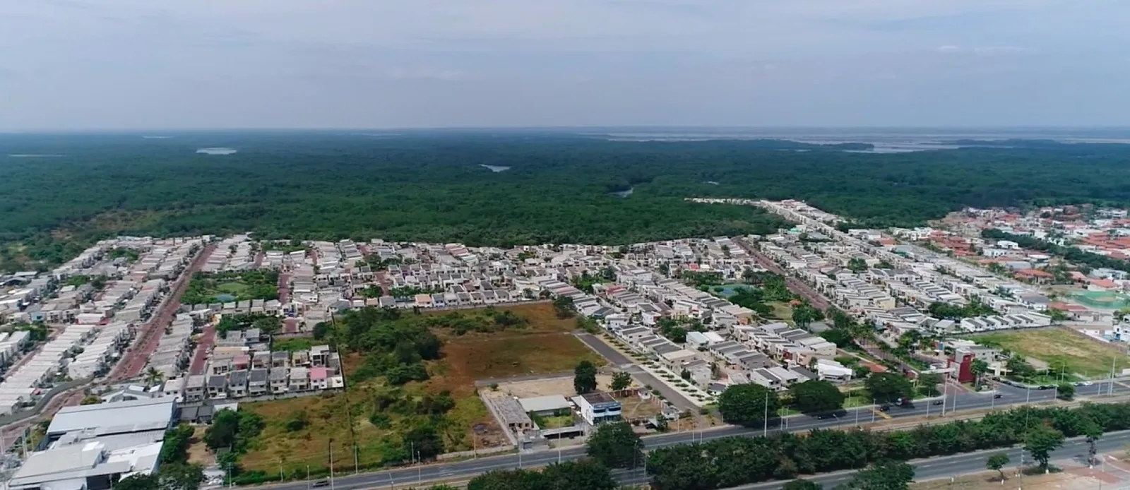 Terreno Comercial en Venta, Vía a la Costa 