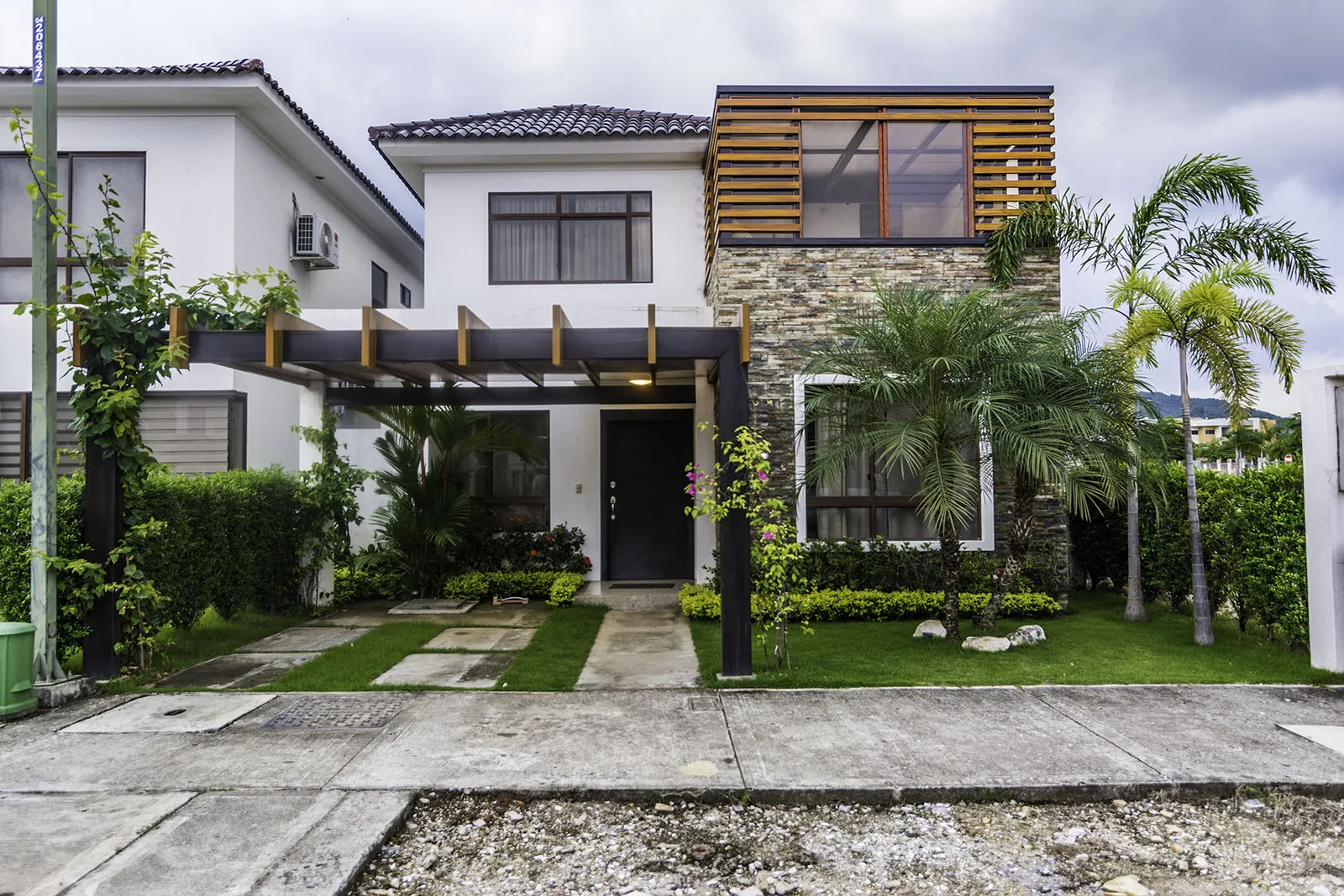 Casa en venta Urb. Punta Esmeraldas, Vía a la Costa – Foto 1
