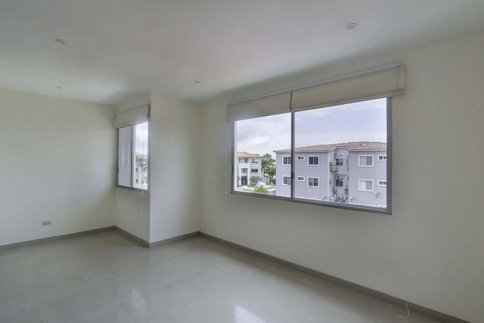 Departamento en alquiler Urbanización Central Park, Vía Samborondón – Foto 2