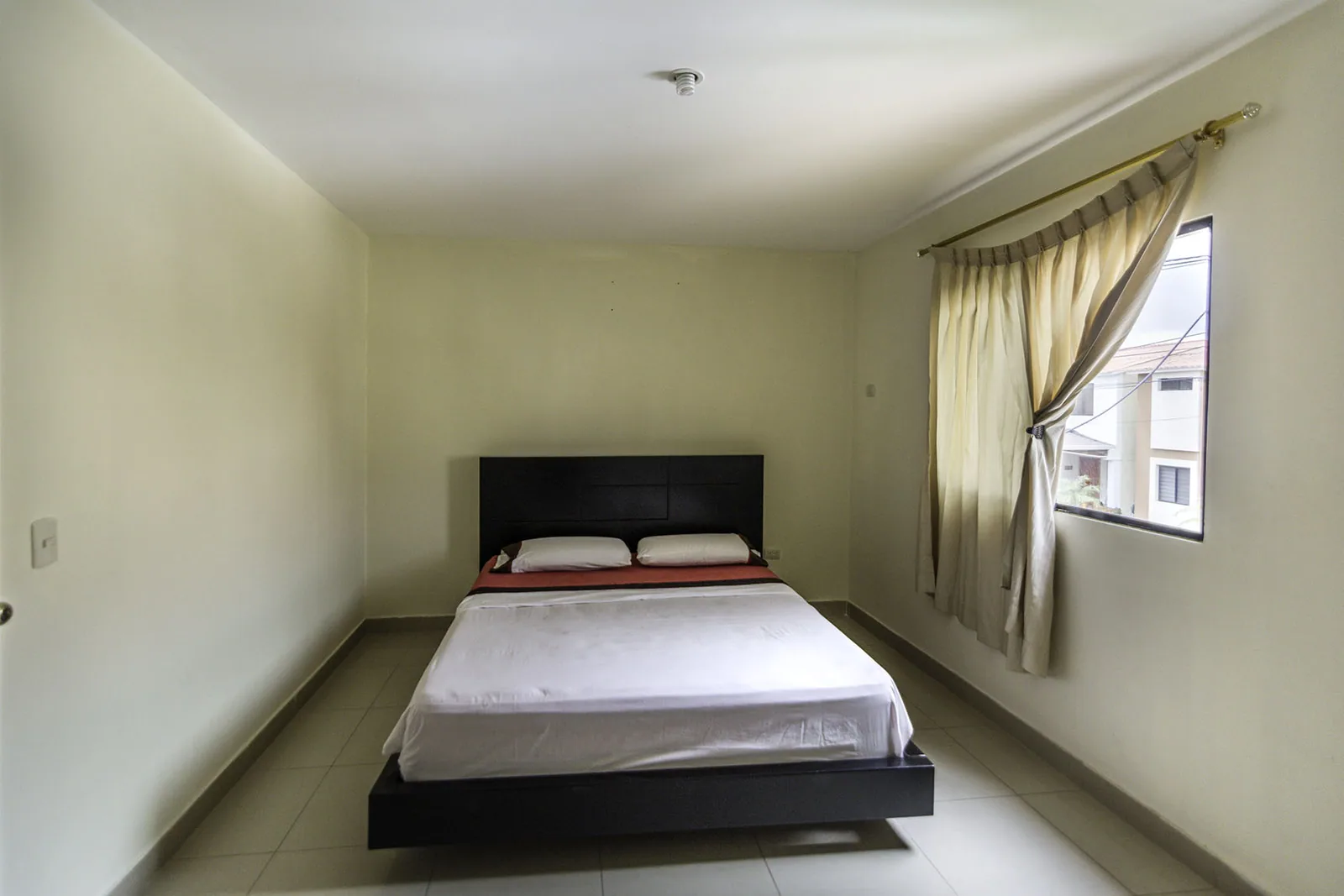 Casa en alquiler Urbanización Milann Vía Samborondón – Foto 4