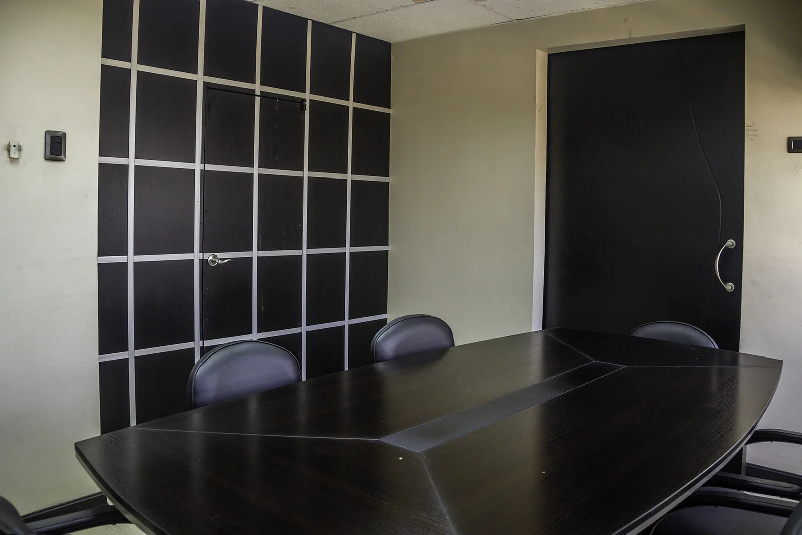 Oficina en venta en Edificio Cosmo Center, Centro de Guayaquil – Foto 2