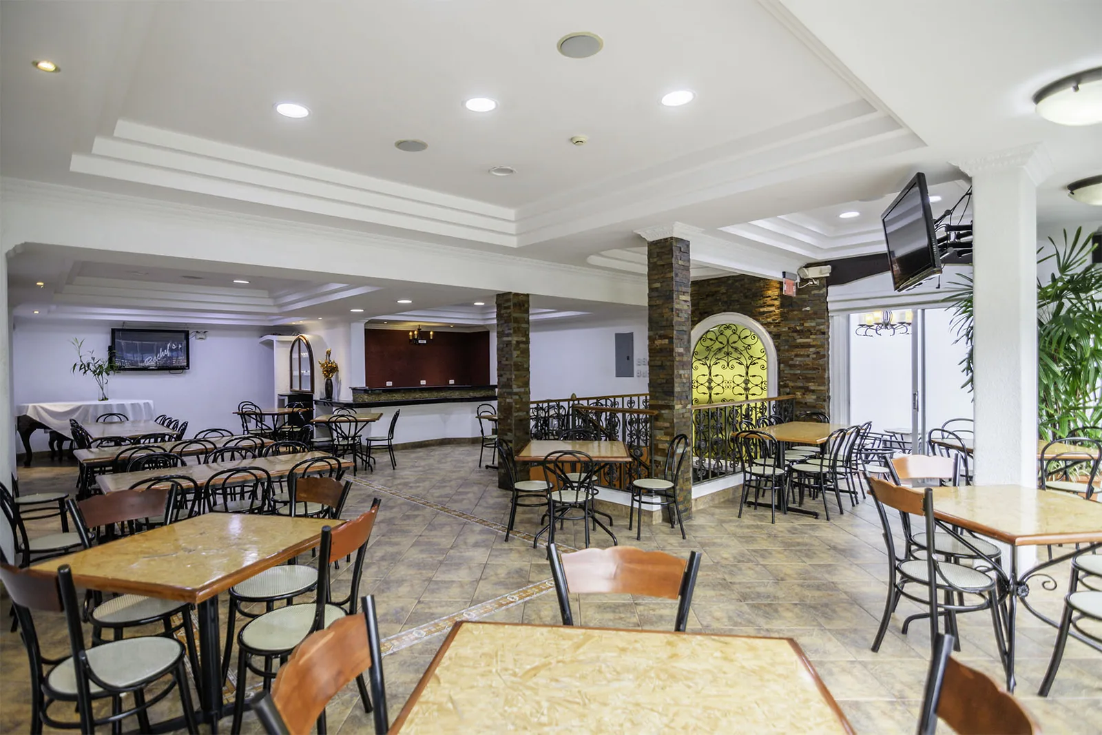 Local comercial en venta en La Ferroviaria, Norte de Guayaquil – Foto 2