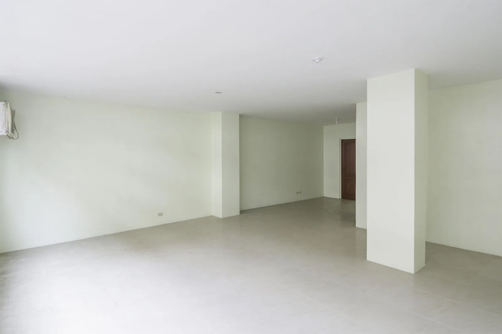 Oficina en venta en el Edificio Camsol, Centro de Guayaquil – Foto 2