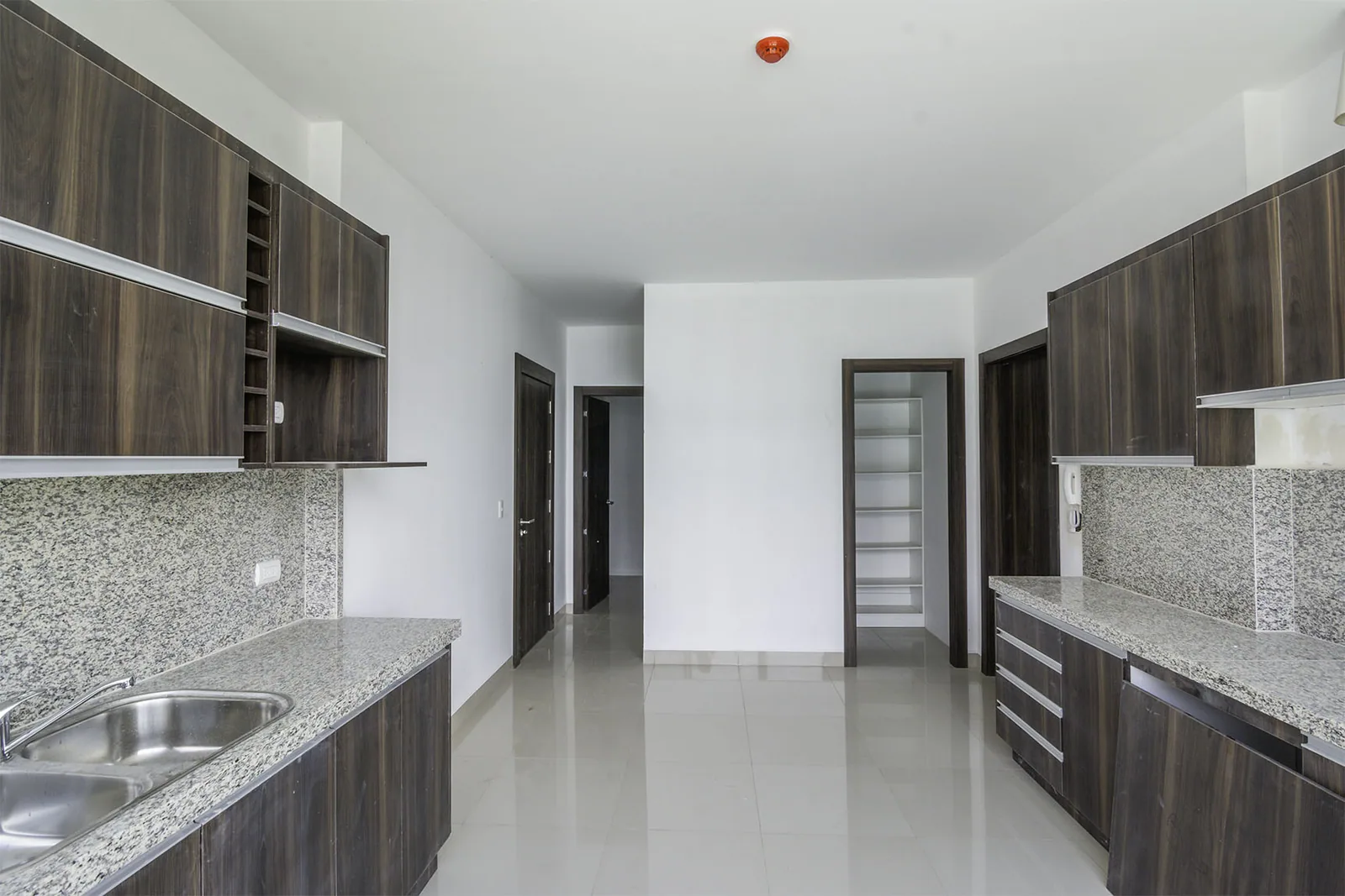 Departamento en venta en la Isla Mocolí - Urbanización Dubái, Vía Samborondón – Foto 5
