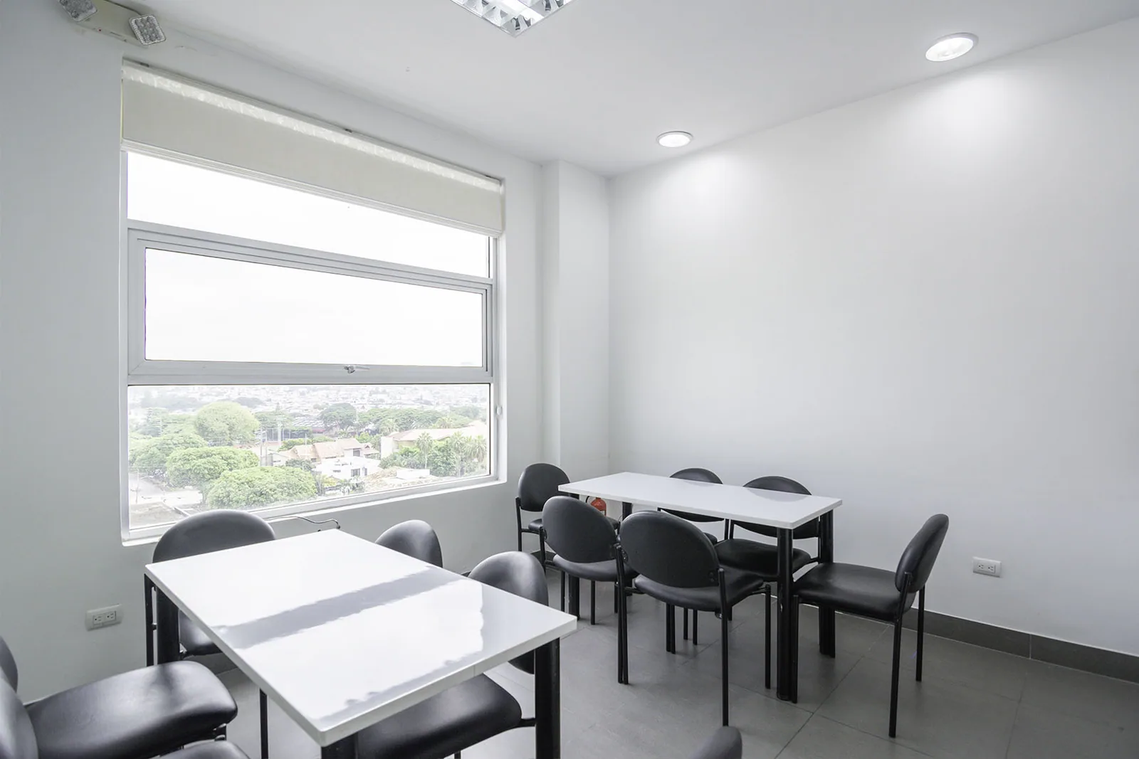 Oficina en venta Edificio Olivos Tower, Ceibos, Norte de Guayaquil – Foto 4
