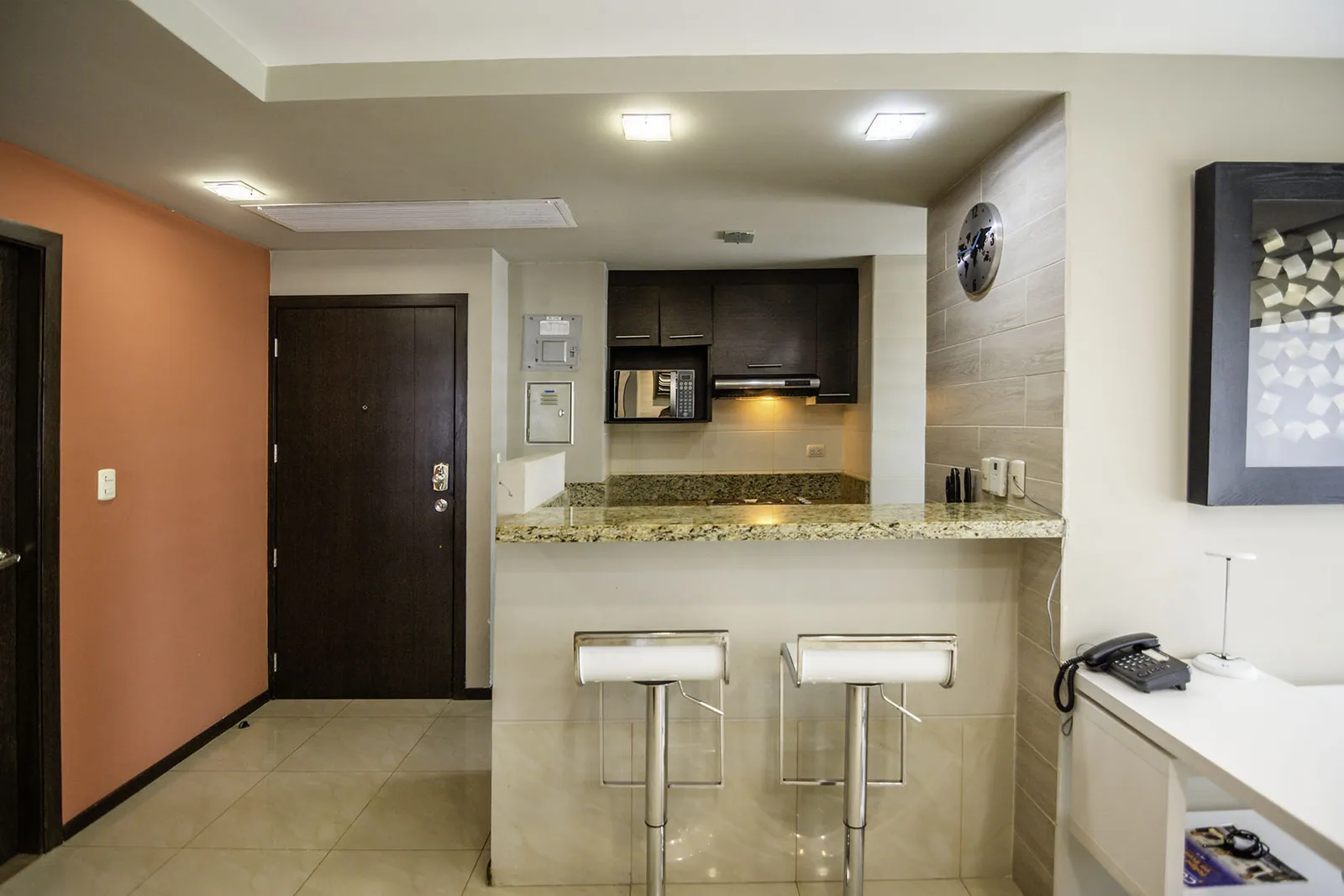 Suite en alquiler en el Edificio Elite Building, Norte de Guayaquil – Foto 4
