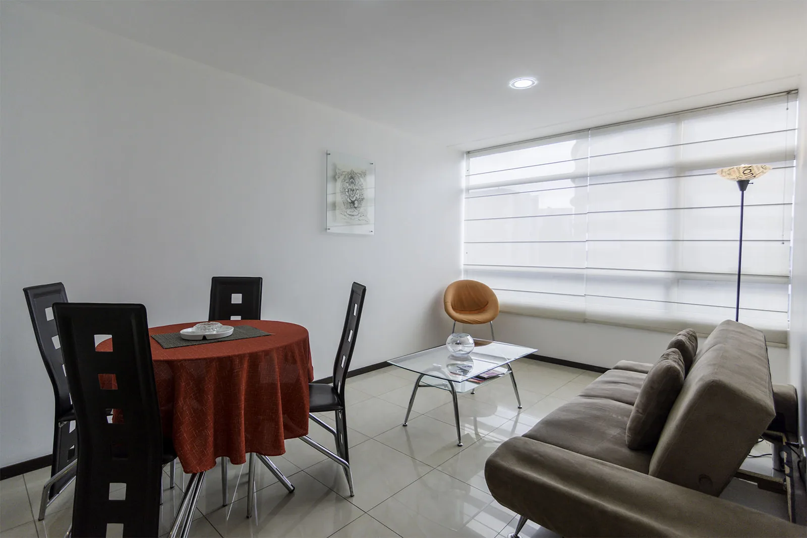 Suite en alquiler en el Edificio Elite Building, Norte de Guayaquil – Foto 1