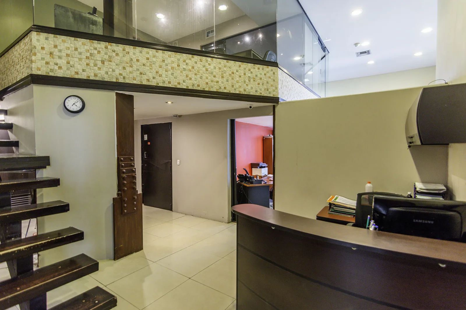 Oficina en venta en el Edificio El Astillero, Puerto Santa Ana, Centro de Guayaquil – Foto 5