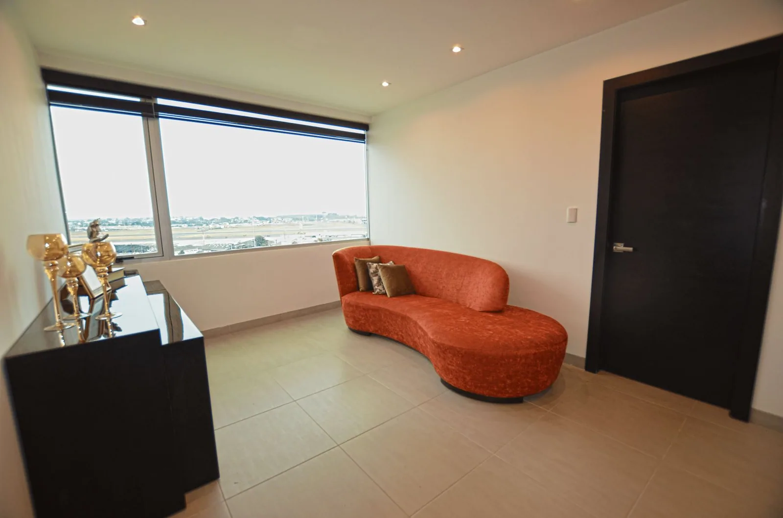 Departamento en alquiler en el Edificio QUO, Norte de Guayaquil