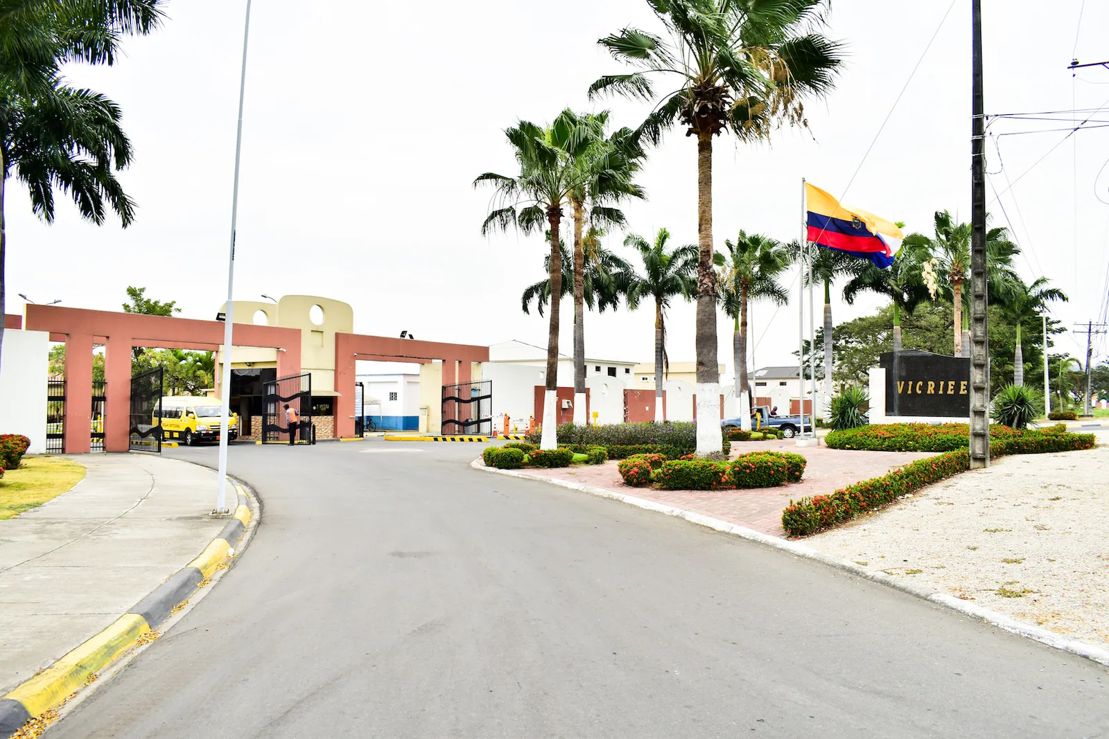 Terreno en venta en la Urbanización Vicrieel, Vía Samborondón – Foto 1