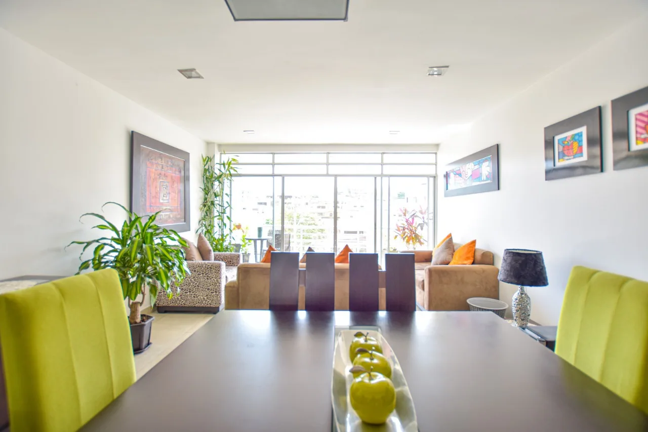 Departamento en Venta en Santa Cecilia, Ceibos – Foto 1