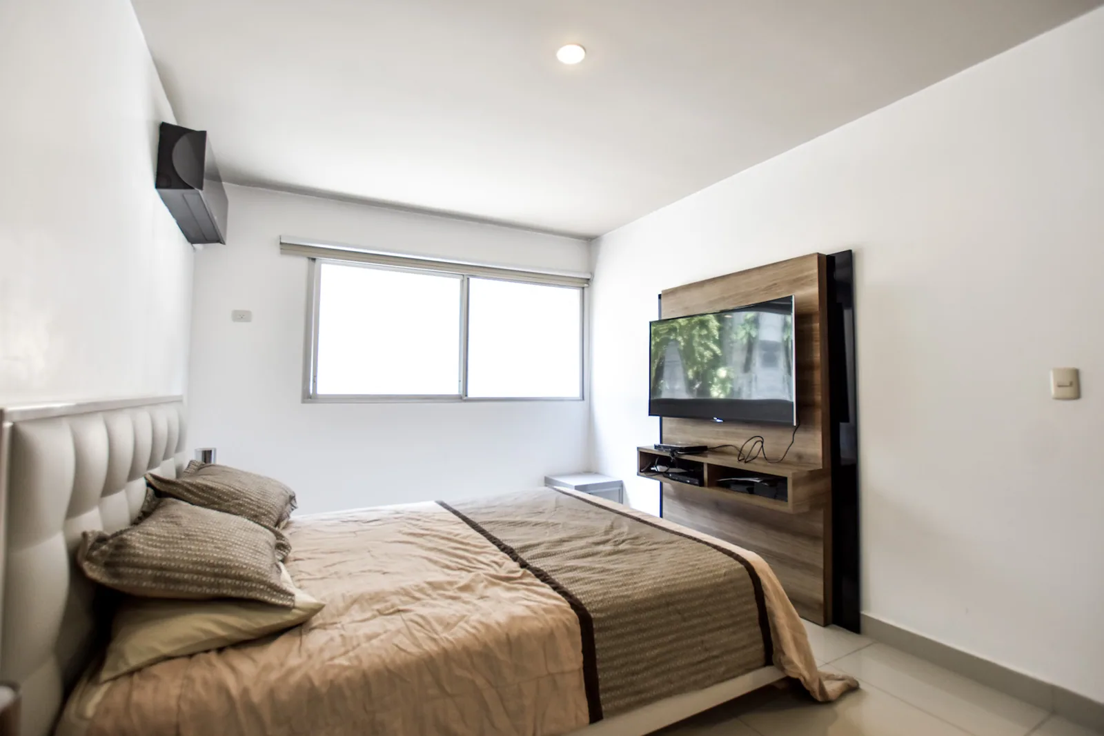 Departamento en Venta en Lomas de Urdesa – Foto 2