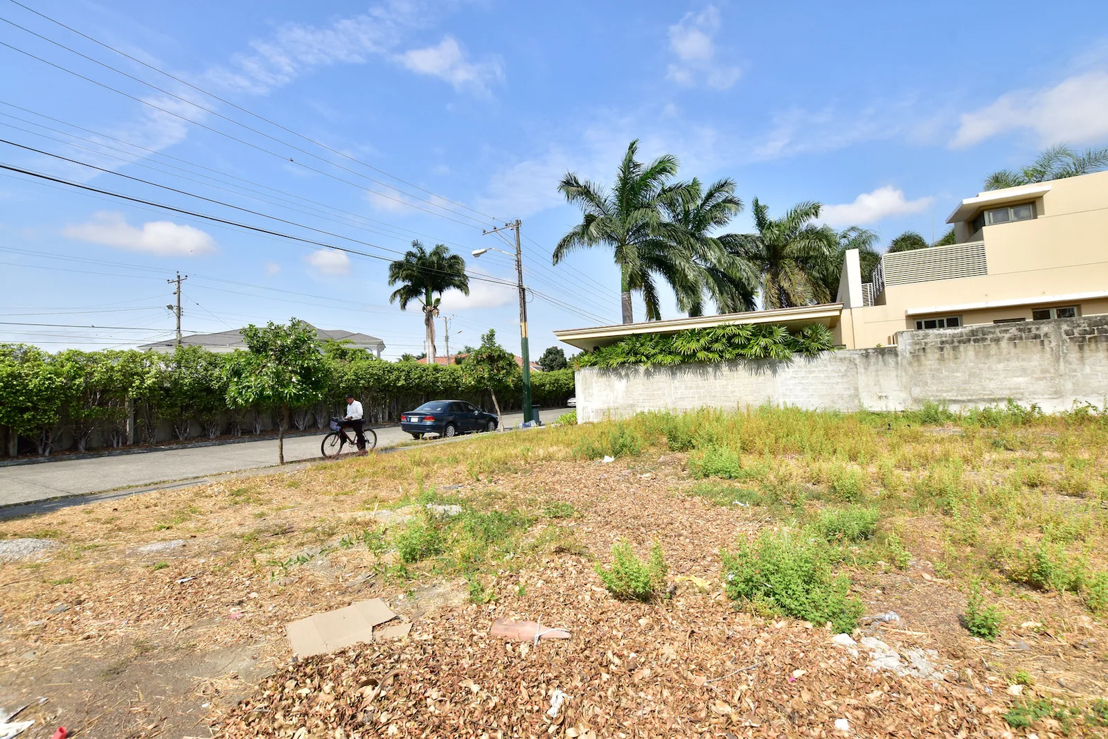 Terreno en venta en la Urbanización El Rio – Foto 2