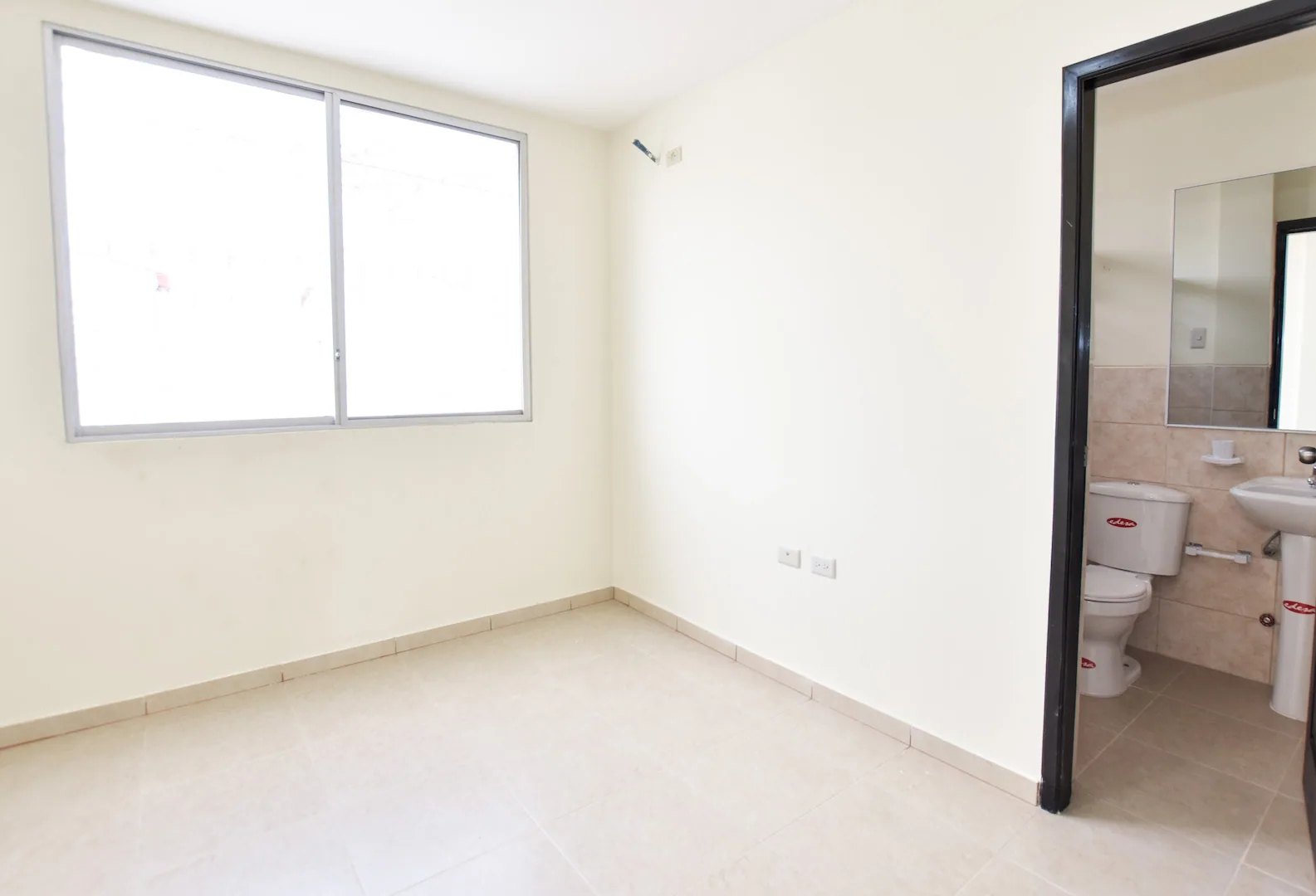 Casa en Alquiler en la Urbanización Villa Italia – Foto 4