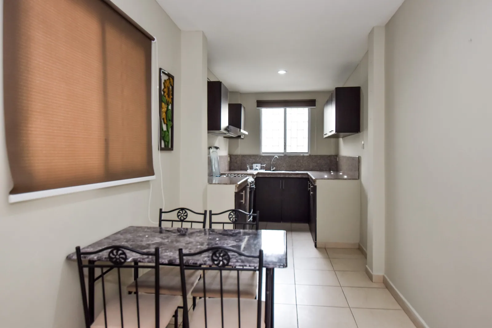 Alquiler de suite semi amoblada en Urdesa norte, Guayaquil - Ecuador – Foto 4
