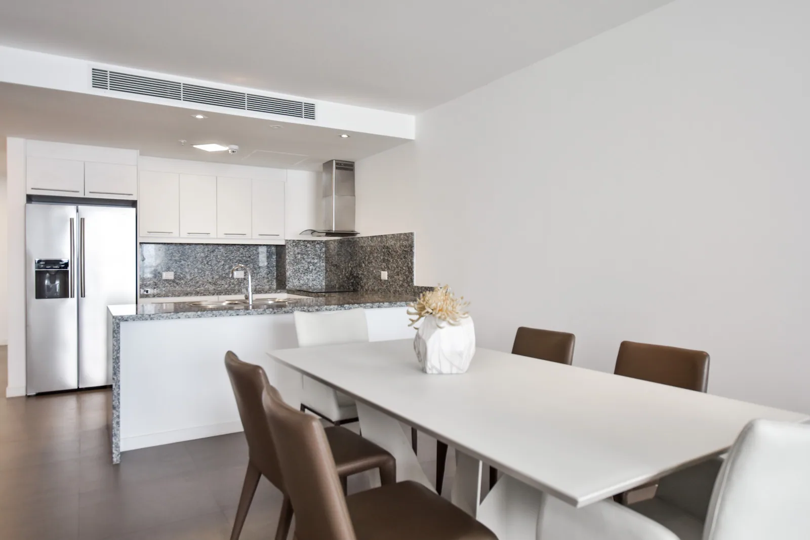 Alquiler de departamento en Puerto Santa Ana, Torre Spazio, Guayaquil - Ecuador – Foto 3