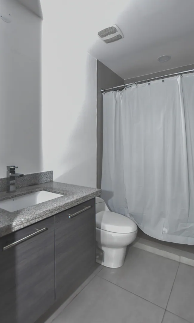 Alquiler de suite de lujo, amoblada en edificio Quo Guayaquil, Ecuador – Foto 4