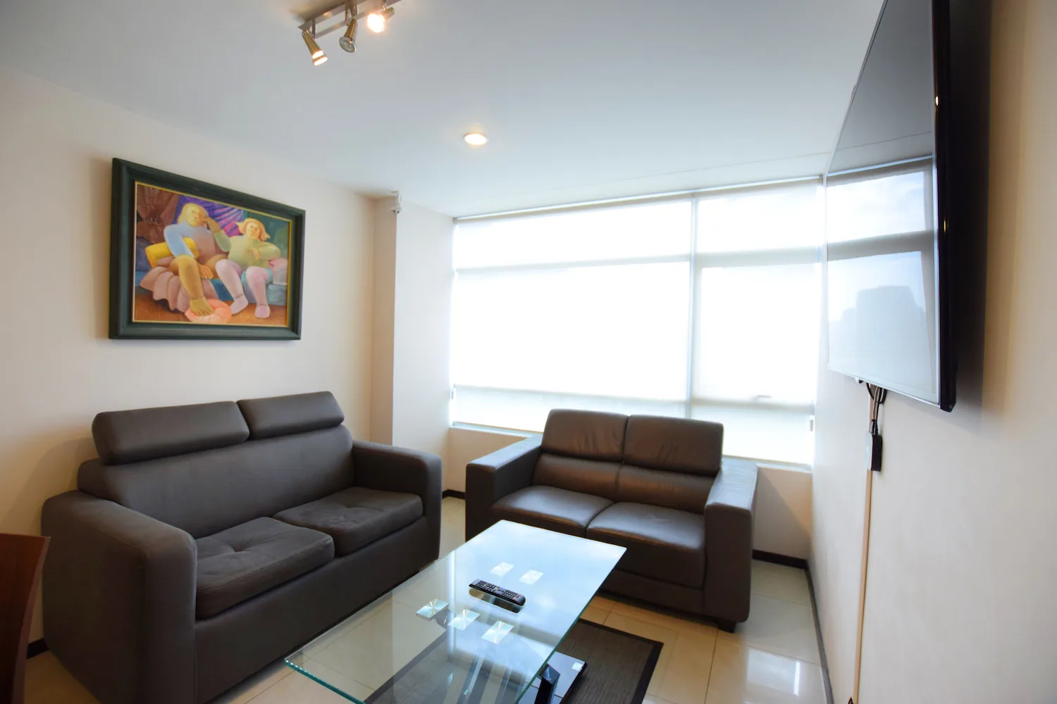 Venta de suite en edificio Elite Building, piso 4 – Foto 1