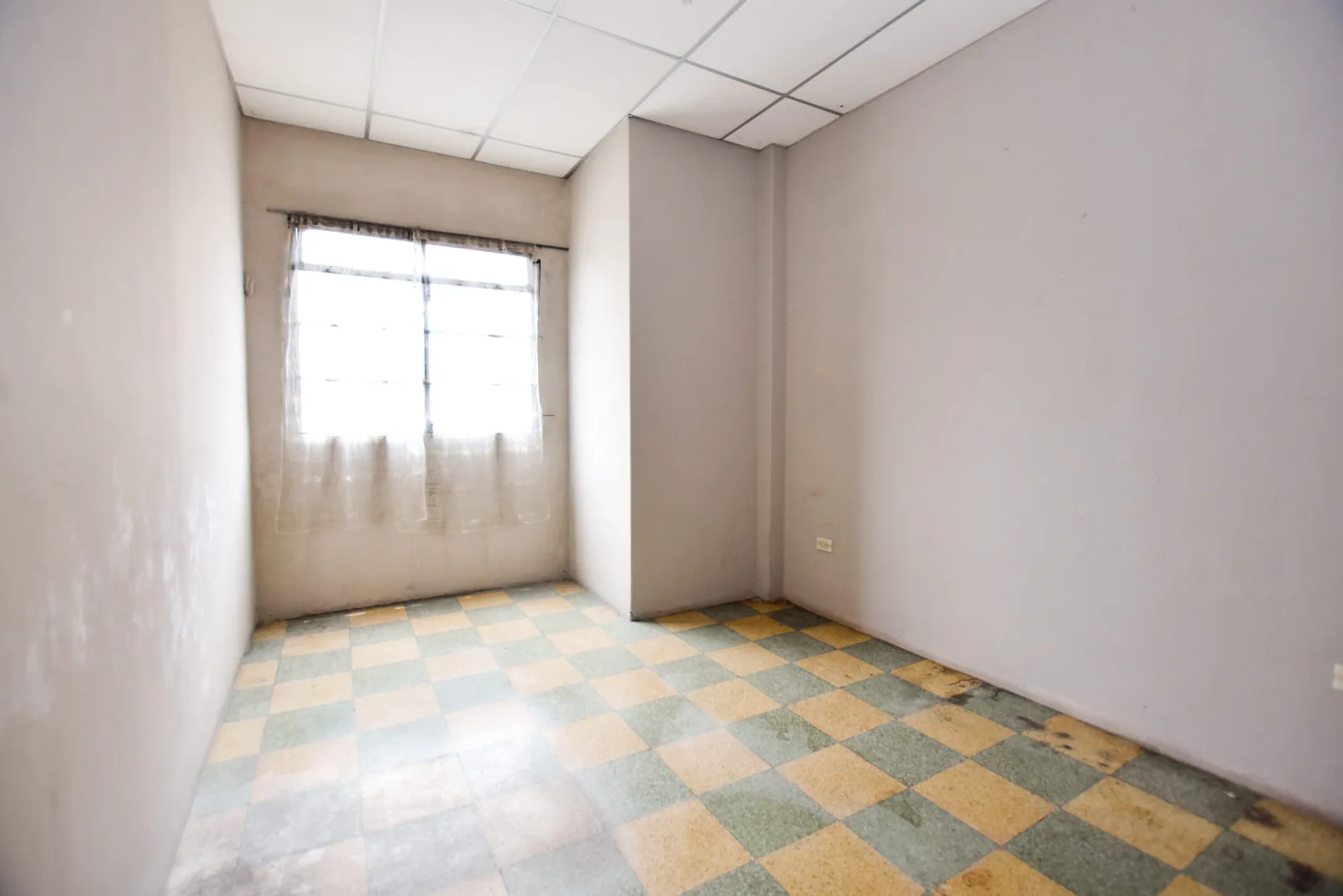 Casa esquinera en venta , Portete y Noguchi. Guayaquil, Ecuador – Foto 3