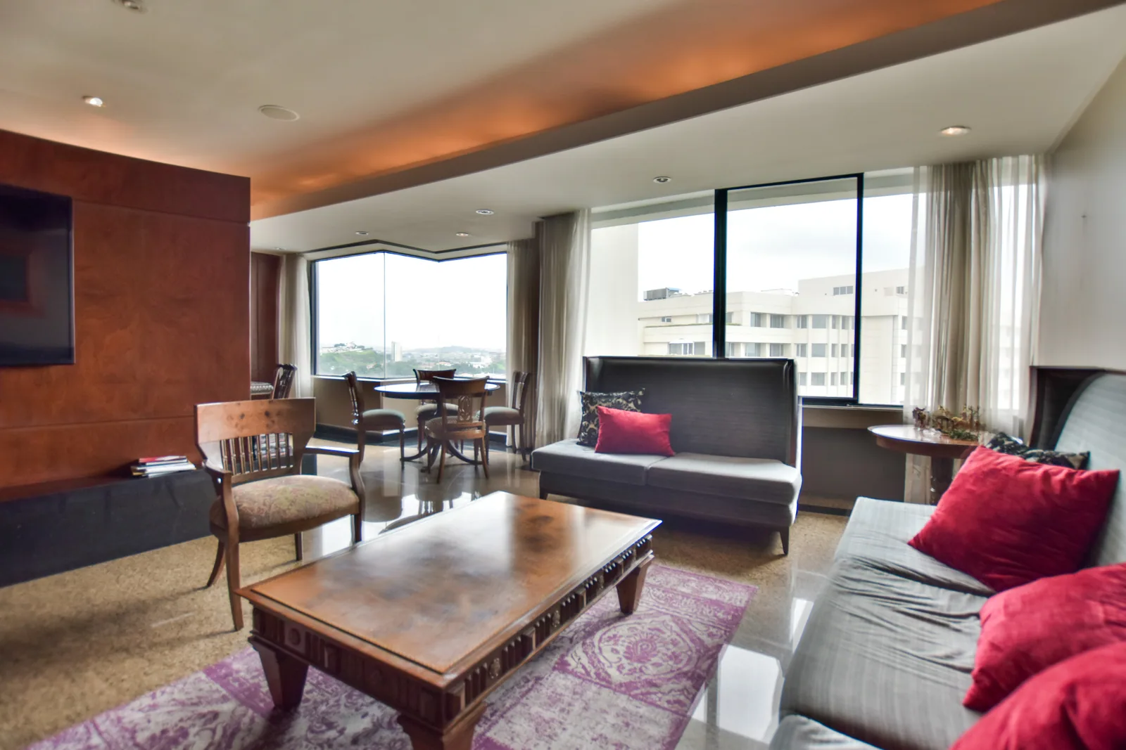 Departamento en venta en Torre Colon 2 Guayaquil Ecuador – Foto 1