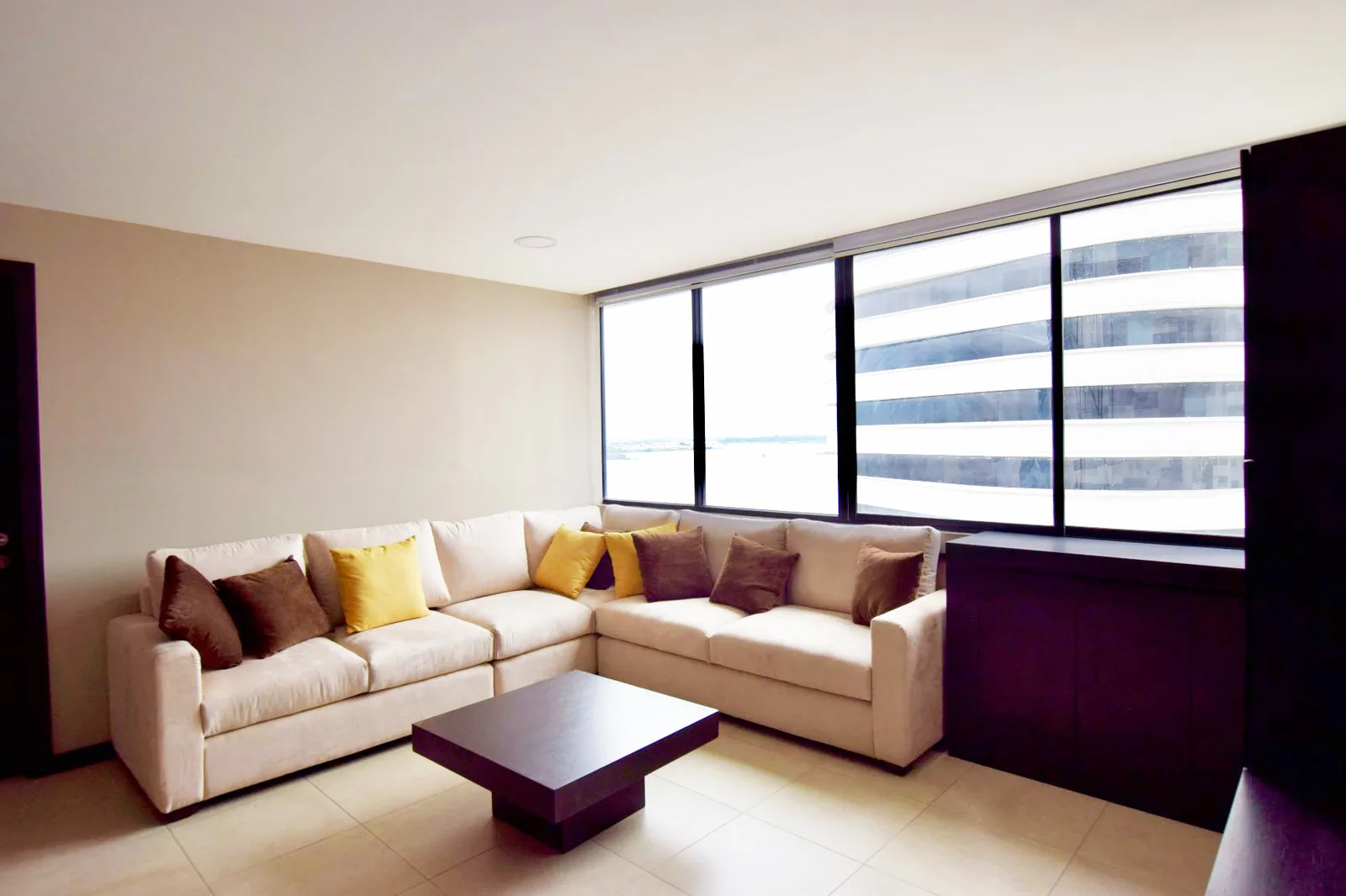 Departamento amoblado en alquiler Bellini , Puerto Santa Ana - Guayaquil – Foto 1