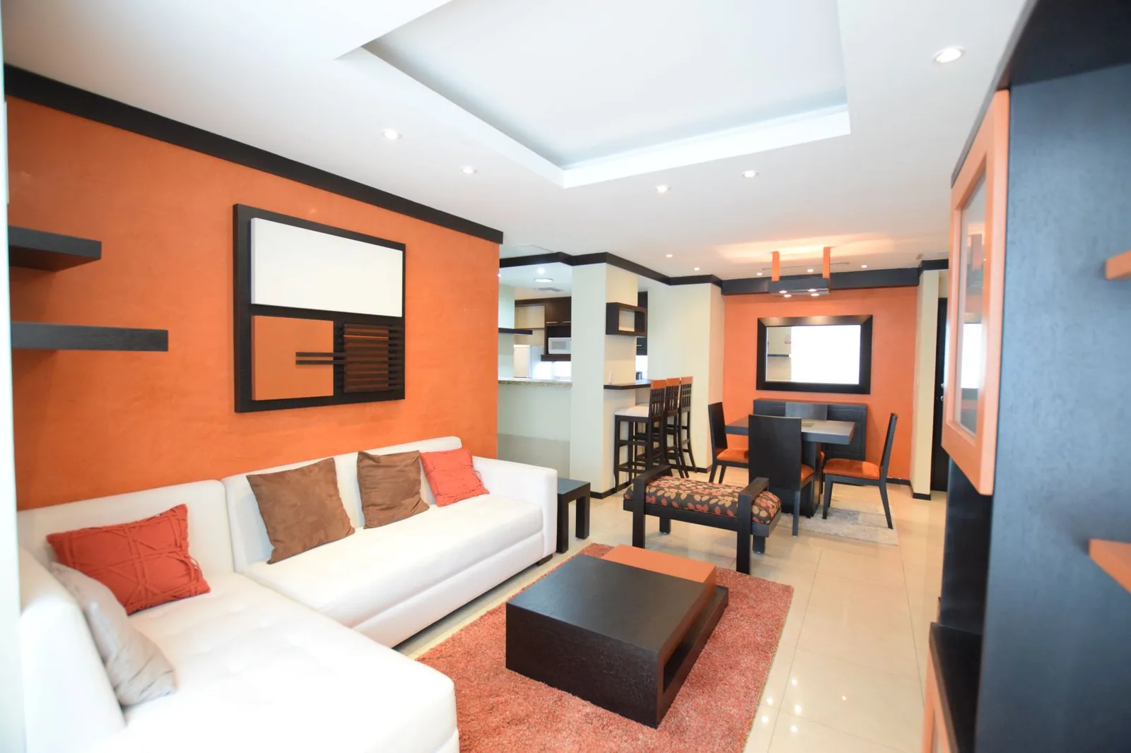 Departamento amoblado en alquiler en el Edificio Elite Building, Norte de Guayaquil